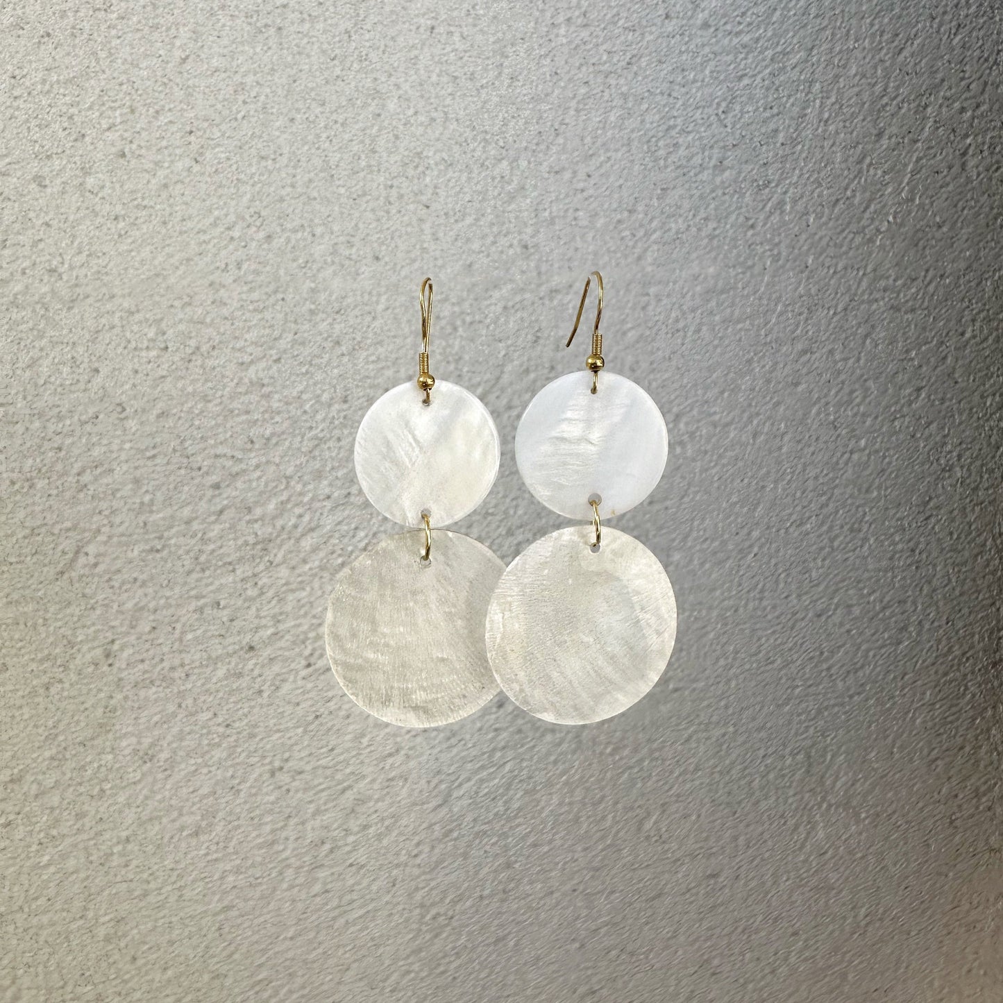 Boucles d'oreilles nacre SÉLÉNÉ