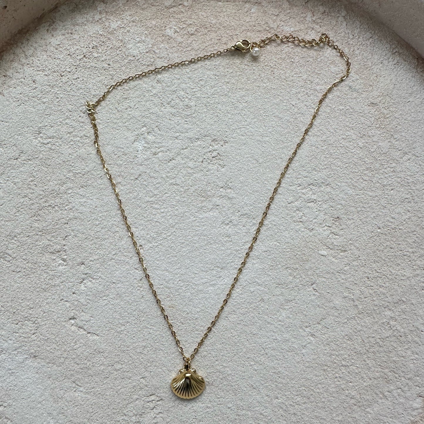 Collier doré APHRODITE