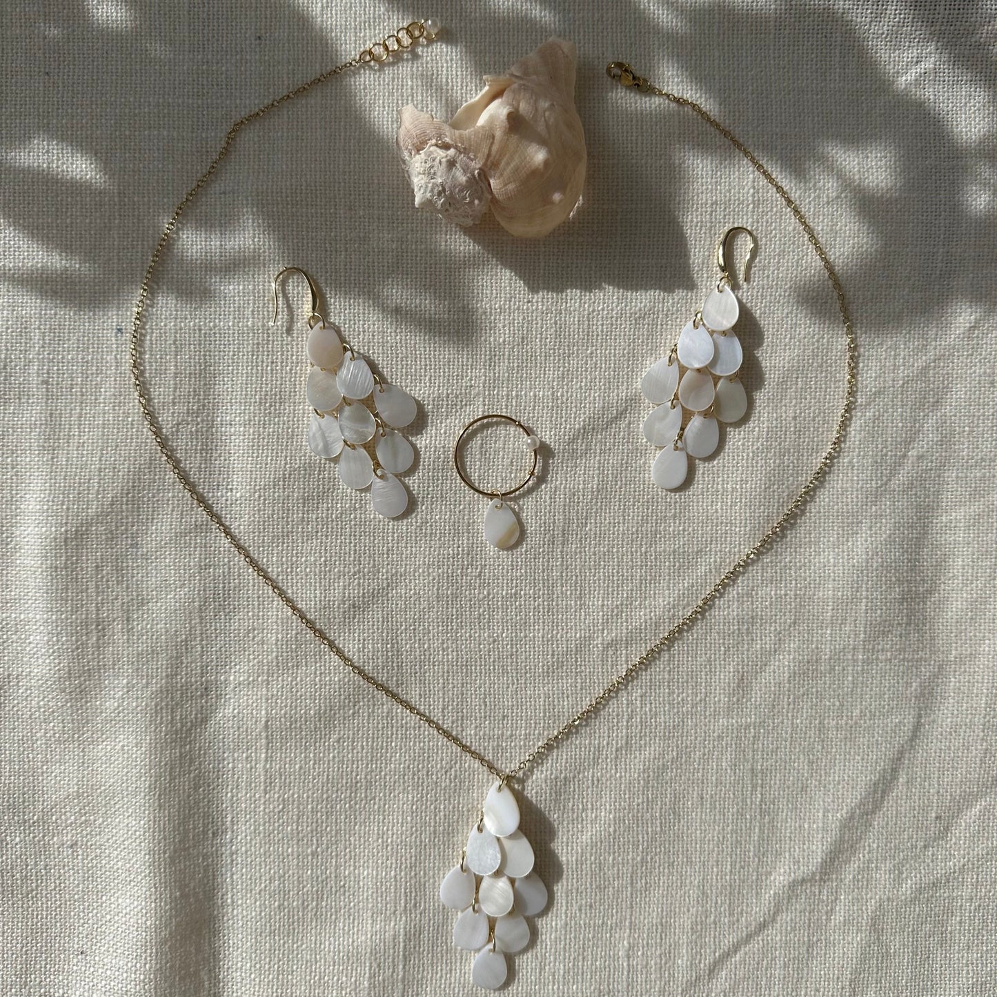 Parure en nacre NÉPHÉLÉE
